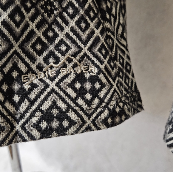 Eddie Bauer Lightweight Pullover Sweater - Picture 5 of 8